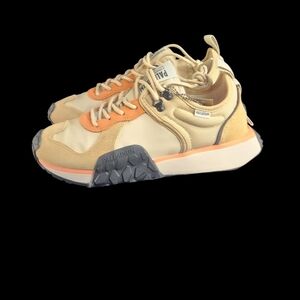 Palladium Troop Runner Desert‎